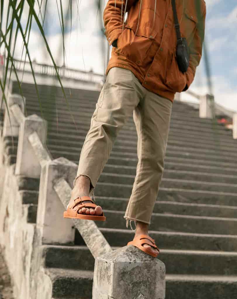 Linus Sandals Brick - Red (Vegan)